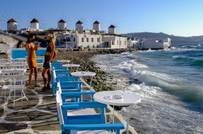 Μύκονος - Επιβολή έκτακτων μέτρων για την ανάσχεση της διασποράς του κορωνοϊού