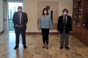 Συνεργασία EKΠΑ - YALE