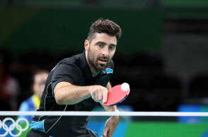 Ο Παναγιώτης Γκιώνης σε αγώνα πινγκ πονγκ για τους Ολυμπιακούς Αγώνες (ΦΩΤΟ ΑΡΧΕΙΟΥ) - Η κρατική τηλεόραση δεν έδειξε τον αγώνα του στο Τόκιο 2020