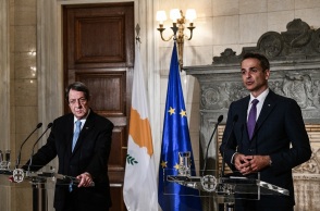 Ο Κυριάκος Μητσοτάκης και ο Νίκος Αναστασιάδης σε κοινές τους δηλώσεις