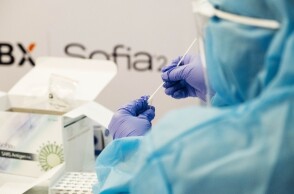 Η μετάλλαξη Λάμδα, γνωστή και ως παραλλαγή C37, εντοπίστηκε για πρώτη φορά στο Περού τον Αύγουστο του 2020 κι έκτοτε εξαπλώθηκε σε  29 έθνη © UNSPLASH