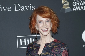 Η ηθοποιός Κάθι Γκρίφιν (Kathy Griffin) αποκάλυψε ότι έχει καρκίνο του πνεύμονα