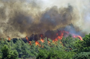 Φωτιά στη Ρόδο