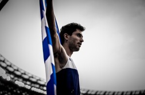 Ο Μίλτος Τεντόγλου μετά το άλμα που τον ανέδειξε Χρυσό Ολυμπιονίκη στο Τόκιο