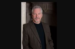 Ο παρουσιαστής του ραδιοφώνου, Phil Valentine