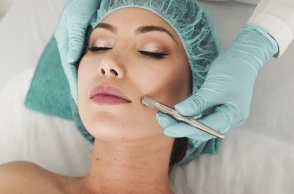 gynaika-proswpo-derma