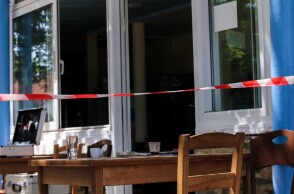 Το σημείο της δολοφονίας © EUROKINISSI / ΛΕΩΝΙΔΑΣ ΤΖΕΚΑΣ