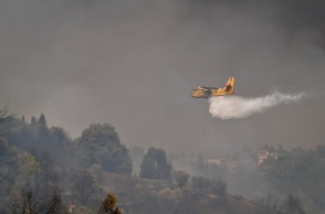Στιγμιότυπο από την επιχείρηση εναέριων μέσων 