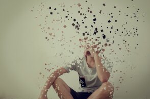 Εικόνα που δείχνει άνθρωπο να εξαϋλώνεται