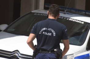 Αστυνομικός (ΦΩΤΟ ΑΡΧΕΙΟΥ) - Στο Γαλάτσι ντελιβεράς δέχτηκε πυρά από ένοπλο για την παραγγελία