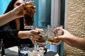 Μπαρ - Νυχτερινή διασκέδαση