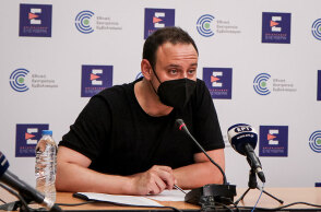 Γκίκας Μαγιορκίνης (ΦΩΤΟ ΑΡΧΕΙΟΥ) - Πιθανό σενάριο η τρίτη αναμνηστική δόση από εμβόλιο για κορωνοϊό σε όλους τους πολίτες, τόνισε ο καθηγητής Επιδημιολογίας του ΕΚΠΑ