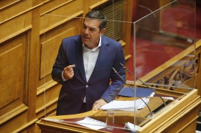 Ο πρόεδρος του ΣΥΡΙΖΑ - Προοδευτική Συμμαχία, Αλέξης Τσίπρας, στο βήμα της Βουλής