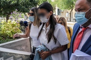 Το 31χρονο μοντέλο με την κοκαΐνη οδηγείται στον ανακριτή