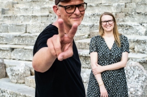 Ο Τόμας Οστερμάγερ και η Μάγια Τσάντε στην Επίδαυρο