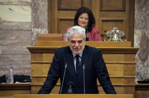 Ο Χρήστος Στυλιανίδης στο βήμα της Βουλής το 2018 - Στα έδρανα ξανά μετά την υπουργοποίησή του