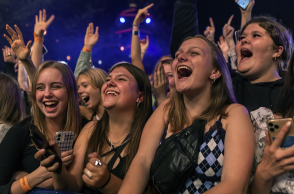 Δανία – Γαλλία: Το εμβολιαστικό success story των δύο χωρών