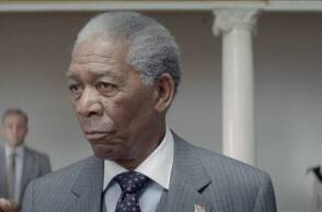 «Ανίκητος (Invictus)» του Κλιντ Ίστγουντ με τον Μόργκαν Φρίμαν και τον Ματ Ντέιμον