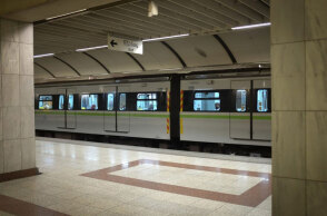 Συρμός του Μετρό (ΦΩΤΟ ΑΡΧΕΙΟΥ) - Μόνο μεταξύ των ωρών 15.30- 16.00 δεν θα πραγματοποιηθούν δρομολόγια από και προς το αεροδρόμιο σήμερα Παρασκευή 17 Σεπτεμβρίου 2021