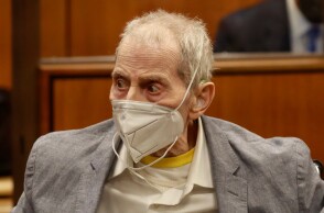 Ο βαθύπλουτος κληρονόμος Ρόμπερτ Νταρστ καταδικάστηκε για τη δολοφονία της καλύτερής του φίλης, Σούζαν Μπέρμαν το 2000