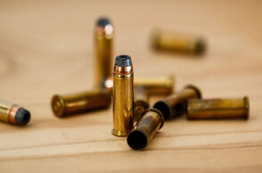 Σφαίρες (ΦΩΤΟ ΑΡΧΕΙΟΥ) - Πέντε νεκροί στο Καζακστάν όταν ένοπλος άνοιξε πυρ κατά αστυνομικών που πήγαν να του κάνουν έξωση