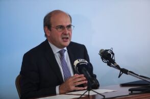 ΣΥΝΕΝΤΕΥΞΗ ΤΥΠΟΥ ΤΟΥ ΥΠ. ΕΡΓΑΣΙΑΣ Κ. ΧΑΤΖΗΔΑΚΗ