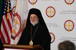 Ο αρχιεπίσκοπος Αμερικής Ελπιδοφόρος 