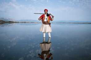 Μιχαήλ Παππάς: «Μίτος / το νήμα της Ελλάδας»