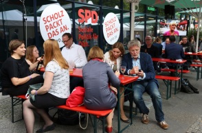 Ένα εκλογικό κέντρο των Σοσιαλδημοκρατών 