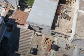 Εικόνα από drone στο Αρκαλοχώρι δείχνει τις ζημιές μετά τον σεισμό στο Ηράκλειο Κρήτης