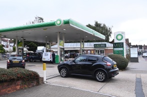 Πρατήριο καυσίμων στη Βρετανία 