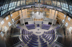 Πανοραμική εικόνα της Μπούντεσταγκ στη Γερμανία