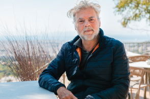 Νίκος Καραθάνος