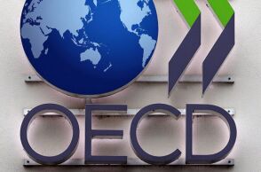 Συμφωνία στο πλαίσιο του ΟΟΣΑ για την επιβολή του παγκόσμιου εταιρικού φόρου 15% 