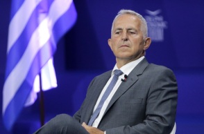 Υπέρ της ελληνογαλλικής αμυντικής συμφωνίας τάσσεται ο πρώην υπουργός Άμυνας, Βαγγέλης Αποστολάκης, «αδειάζοντας» τον Αλέξη Τσίπρα. 