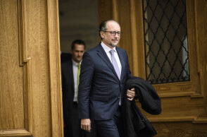 Ο Αλεξάντερ Σάλενμπεργκ, υπουργός Εξωτερικών της Αυστρίας, είναι ο επόμενος καγκελάριος μετά την παραίτηση Σεμπάστιαν Κουρτς