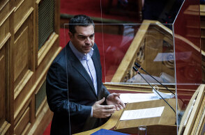 Ο Αλέξης Τσίπρας σε επίκαιρη ερώτηση στη Βουλή για την πανδημία κορωνοϊού