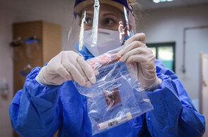 Τα κρούσματα κορωνοϊού σήμερα Δευτέρα 25 Οκτωβρίου 2021 ανακοίνωσε ο ΕΟΔΥ (ΦΩΤΟ ΑΡΧΕΙΟΥ)