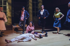 «Ο Κολοκοτρώνης ατενίζει το μέλλον» των Μιχαήλ Μαρμαρινού- Ακύλλα Καραζήση στην Εναλλακτική Σκηνή της ΕΛΣ