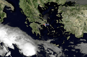Ο μεσογειακός κυκλώνας «Νέαρχος» σχηματίστηκε στο Νότιο Ιόνιο, όπως φαίνεται στον δορυφορικό χάρτη