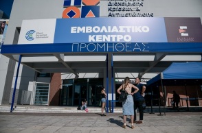 Τρίτη δόση εμβολίου: Πώς επιλέγουμε ποιο θα κάνουμε 