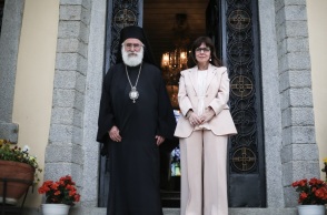 Μητροπολίτης Ξάνθης: Ιερείς πήραν ανθρώπους στο λαιμό τους