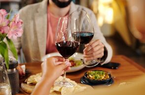 6 Ξινόμαυρα για να δοξάσεις την Παγκόσμια ημέρα Ξινόμαυρου