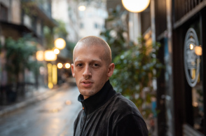 Τάσος Ξιαρχό:  Χλευάζει κορίτσι με παραπάνω κιλά για το ρούχο του