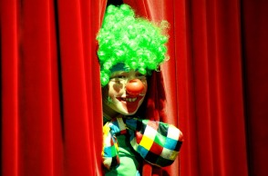 Η αξία του κλόουν για την υγεία της πολιτείας 