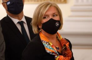 Η αναπληρώτρια υπουργός Υγείας, Μίνα Γκάγκα 