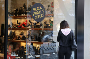 To Black Friday 2021 έρχεται την Παρασκευή 26 Νοεμβρίου, με τους καταναλωτές να επωφελούνται από τις προσφορές