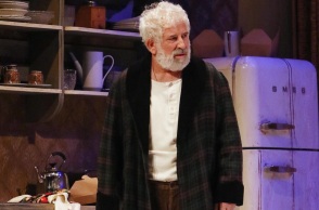 «Ο Φιλιππίδης με χτυπούσε με δύναμη και όταν έβλεπε ότι πονάω, γινόταν πιο βίαιος», λέει ο Γιώργος Ψάλτου