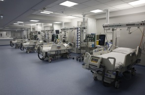 Μονάδα Εντατικής Θεραπείας στο Νοσοκομείο ΚΑΤ στο Μαρούσι