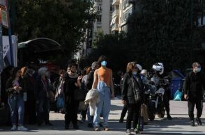 Σαρηγιάννης: Πιθανόν να φτάσουμε σε 100 νεκρούς τη μέρα ως τα μέσα Δεκεμβρίου